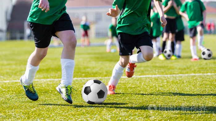 ⚽欧洲杯半场：凯恩破门 尤尔曼世界波扳平 英格兰暂1-1丹麦-雷速体育